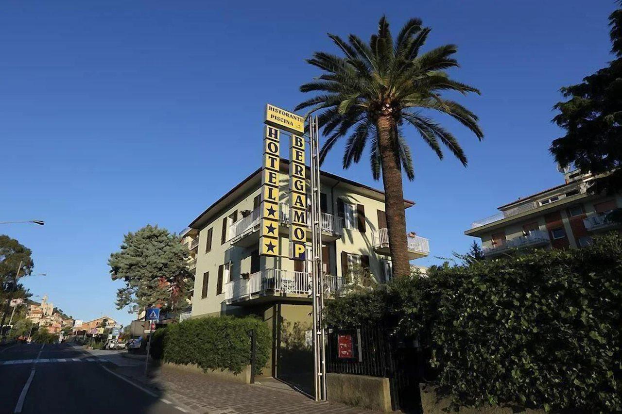 Hotel Bergamo Mare Mhotelsgroup San Bartolomeo Al Mare Exterior photo